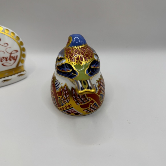 Royal Crown Derby Chaffinch Nesting Collectors Guild Exclusive 1997 paperweight - Picture 6 of 10